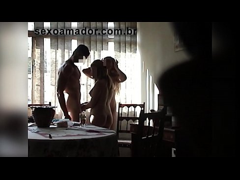 ❤️ دوستان سکس یک مرد غول پیکر و سه نفری را با او دعوت می کنند ❤❌ فیلم جنسی در fa.hdporn24.ru ❌️